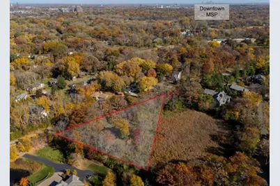 16307 McGinty Road W, Wayzata, MN 55391 - Photo 3