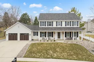 1115 19th Ave SW, Rochester, MN 55902 - Photo 1