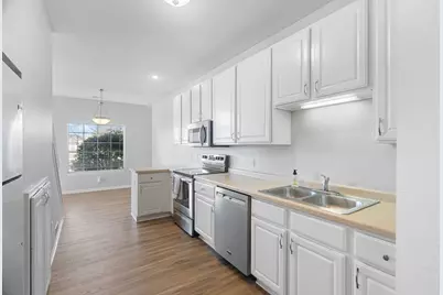 166 Bridgewater Trail, Hudson, WI 54016 - Photo 9