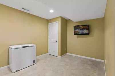 10916 Timberline Drive N, Champlin, MN 55316 - Photo 53