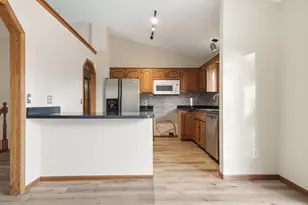 5212 148th Ave NW, Anoka, MN 55303 - Photo 11