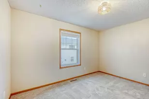 15372 Iodine St NW, Anoka, MN 55303 - Photo 17