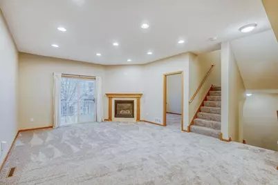 15372 Iodine Street NW, Anoka, MN 55303 - Photo 3