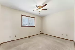 1700 Humphrey Ct, Northfield, MN 55057 - Photo 15