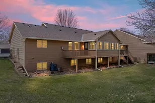 1700 Humphrey Ct, Northfield, MN 55057 - Photo 3