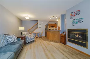 1845 Donegal Dr, Woodbury, MN 55125 - Photo 9