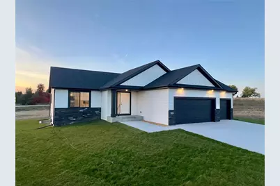 1608 Sugar Avenue, Pine Island, MN 55963 - Photo 25