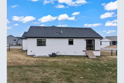 1608 Sugar Avenue, Pine Island, MN 55963 - Photo 39