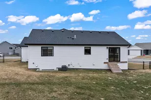 1608 Sugar Ave, Pine Island, MN 55963 - Photo 39