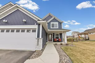 20037 Hamlet Ln, Lakeville, MN 55044 - Photo 5