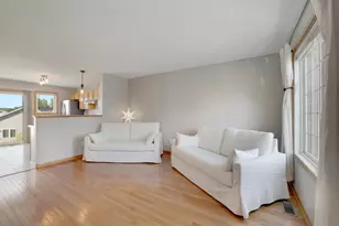 4821 Elm Dr N, Hugo, MN 55038 - Photo 9