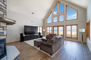 10804 W Splithand Rd, Grand Rapids, MN 55744 - Photo 5