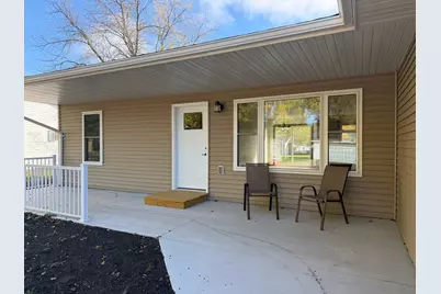 122 2nd Street E, Tracy, MN 56175 - Photo 3