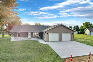 122 2nd St E, Tracy, MN 56175 - Photo 35