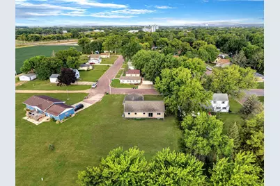 122 2nd Street E, Tracy, MN 56175 - Photo 37