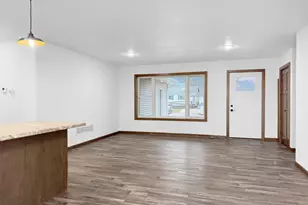 122 2nd St E, Tracy, MN 56175 - Photo 11