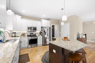 2484 Woodstone Ln SW, Rochester, MN 55902 - Photo 7