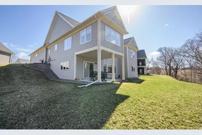 2484 Woodstone Lane SW, Rochester, MN 55902 - Photo 29