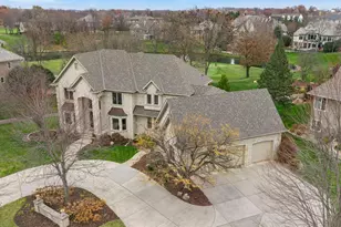 18434 Bearpath Trail, Eden Prairie, MN 55347 - Photo 5
