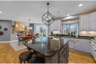 18434 Bearpath Trail, Eden Prairie, MN 55347 - Photo 23