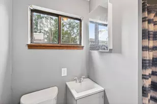 6618 Camden Dr, Brooklyn Center, MN 55430 - Photo 15