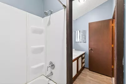 6618 Camden Drive, Brooklyn Center, MN 55430 - Photo 29