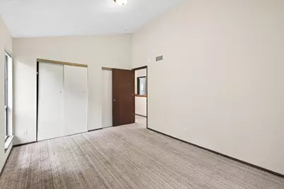 6618 Camden Drive, Brooklyn Center, MN 55430 - Photo 21