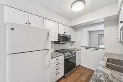 4757 Spring Circle, Minnetonka, MN 55345 - Photo 7