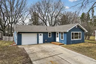 311 N Quincy St, Alexandria, MN 56308 - Photo 1