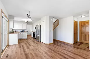 3217 Meadowbrook Pl, Woodbury, MN 55125 - Photo 13