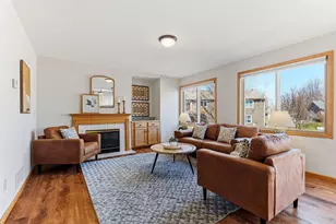 3217 Meadowbrook Pl, Woodbury, MN 55125 - Photo 15