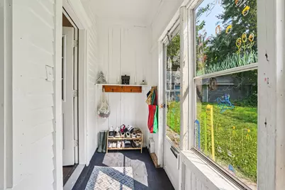 587 Cook Avenue E, Saint Paul, MN 55130 - Photo 31