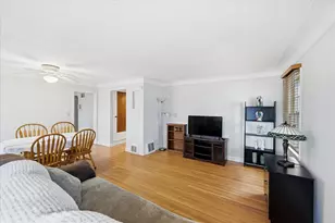 5116 Fairview Ave N, Crystal, MN 55429 - Photo 9