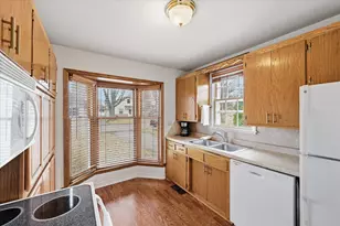 5116 Fairview Ave N, Crystal, MN 55429 - Photo 5