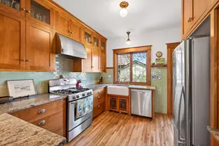 305 Brimhall St, Saint Paul, MN 55105 - Photo 11