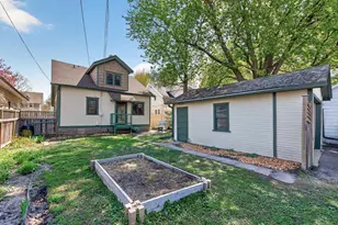 305 Brimhall St, Saint Paul, MN 55105 - Photo 33