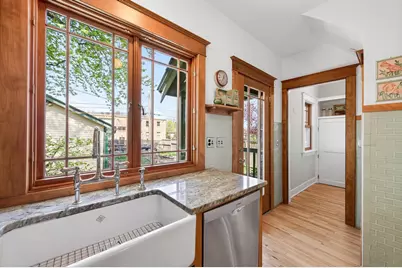 305 Brimhall Street, Saint Paul, MN 55105 - Photo 17