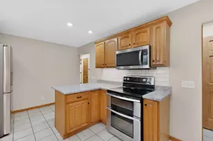 1032 Lilac Ln, Lake City, MN 55041 - Photo 13