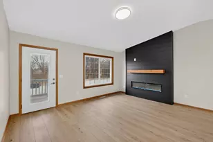 1032 Lilac Ln, Lake City, MN 55041 - Photo 5