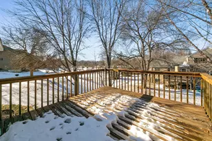 8111 Kimberly Ln N, Maple Grove, MN 55311 - Photo 21