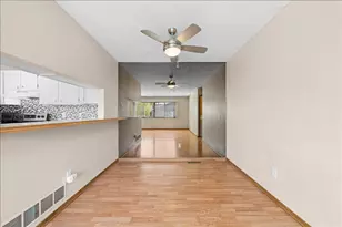 1604 Helmo Ave N, Oakdale, MN 55128 - Photo 13