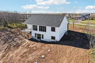 18866 Silo Ct, Shafer, MN 55074 - Photo 67