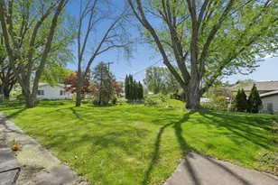 8241 Innsdale Ave S, Cottage Grove, MN 55016 - Photo 3