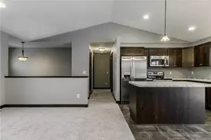 1025 Pheasant Run, New Richmond, WI 54017 - Photo 5