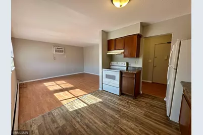 1566 Woodbridge Street, Saint Paul, MN 55117 - Photo 3