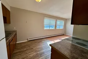 1566 Woodbridge St, Saint Paul, MN 55117 - Photo 3