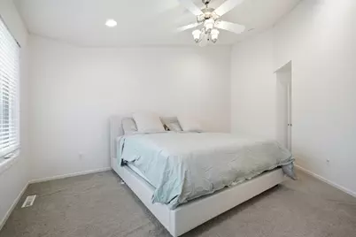 9796 Cupola Lane, Eden Prairie, MN 55347 - Photo 17