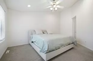 9796 Cupola Ln, Eden Prairie, MN 55347 - Photo 17