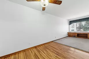 2123 Fox Pl, Mendota Heights, MN 55120 - Photo 11