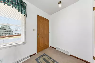 2123 Fox Place, Mendota Heights, MN 55120 - Photo 5
